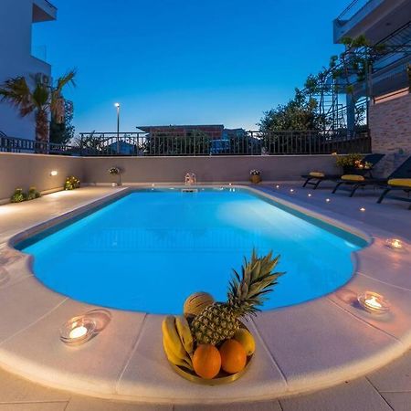 Villa Seaview With Pool - Apartment Cotton Trogir Eksteriør bilde